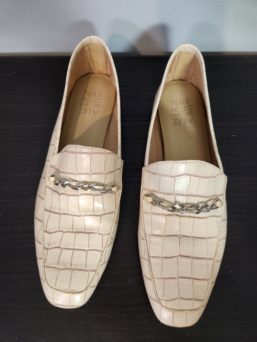 Naturalizer Cream Croc-Embossed Leather Loafers with Silver Chain Detail